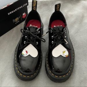 Hello Kitty Dr Martens (1461 Quad HK) size US 7